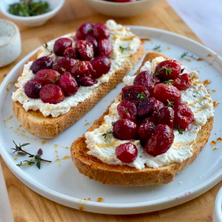 Roasted grapes on cheese: A’s toast to breakfast 🍇