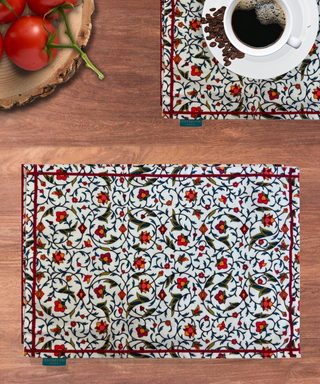 Indie Floral Placemats (Set of 4 & 6)