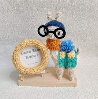 Geeky LLama Frame