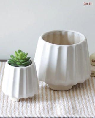 Ceramic Stand Tall Planter Set | White