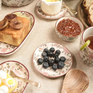 Dreamy floral teaplate The confetti tree