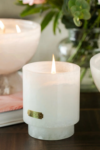 Alabaster Allure | Cylinder Candle