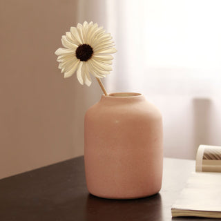Pink matt vase with bliss bunch