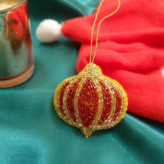 RED & GOLD BAUBLE