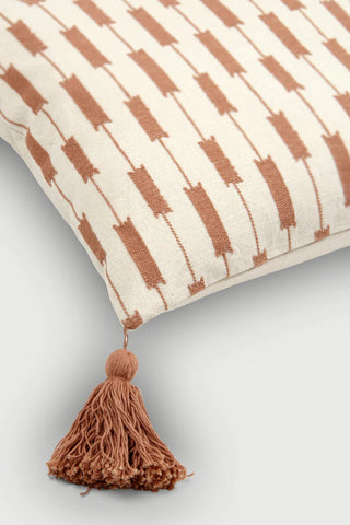 Iris Spice Cushion Cover