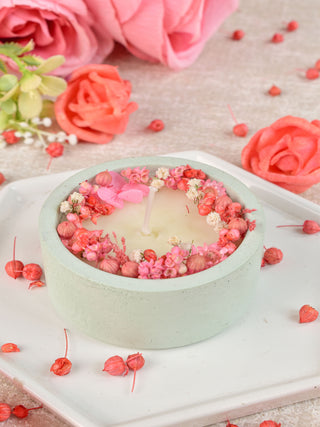Mint Green - Dryflower decorated candle in small  size concrete jar