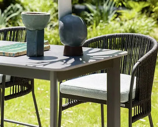 Taut Outdoor Barstool