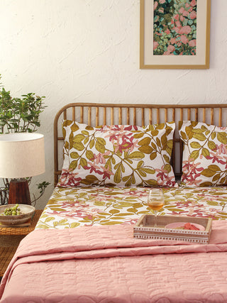 Moringa Pink Bedsheet with Pillow Cover
