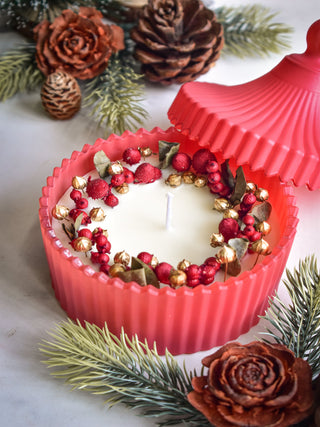 "Red Dried Flower Christmas Candle 2"