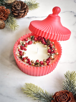 "Red Dried Flower Christmas Candle 2"